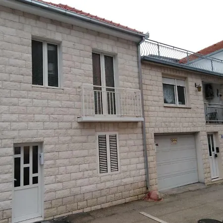 House Niko Kaštela